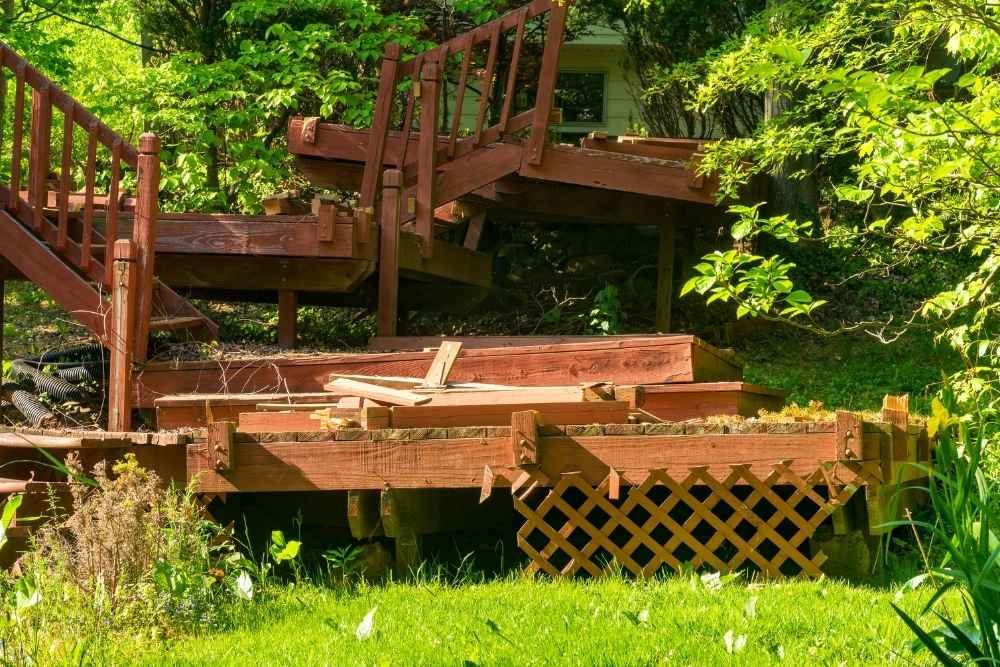 deck and patio debris cleanup Tafton PA